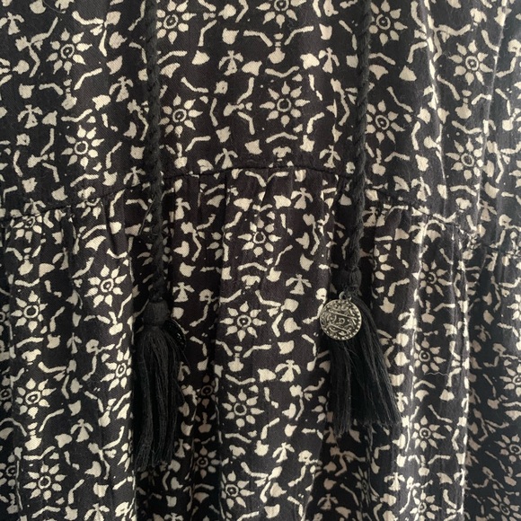 American Eagle Black Loose Boho Dress - Picture 3 of 7